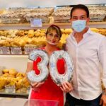 Foto del trentesimo anniversario del punto vendita di Sesto San Giovanni